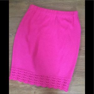 Beautiful ST John Skirt